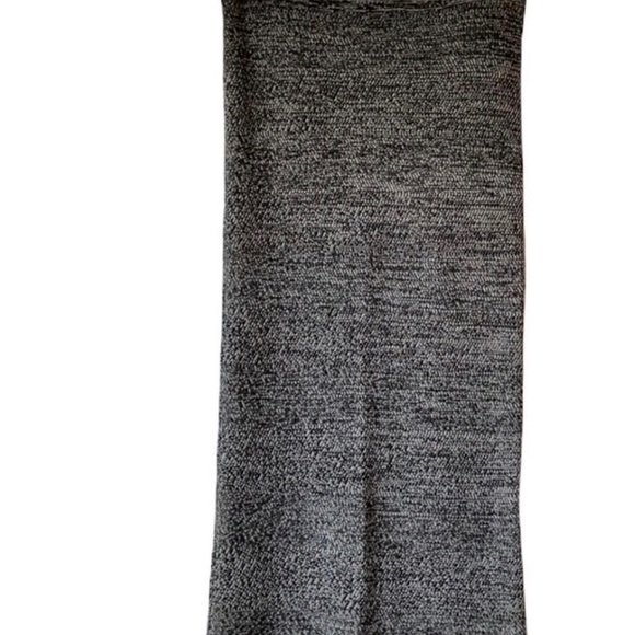 ALICE AND OLIVA PENCIL SKIRT - Picture 2 of 3